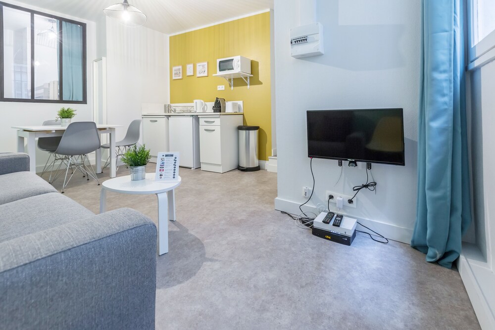 Cuisine dans la chambre (Appartement, 2 chambres ( _2_ ))