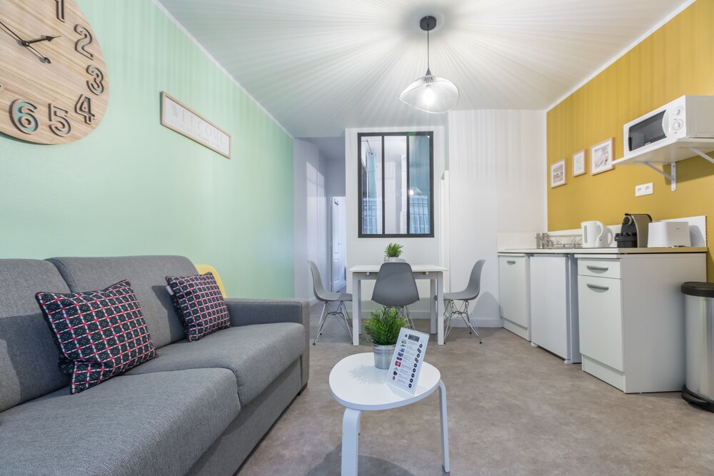 Salle de séjour (Appartement, 2 chambres ( _2_ ))