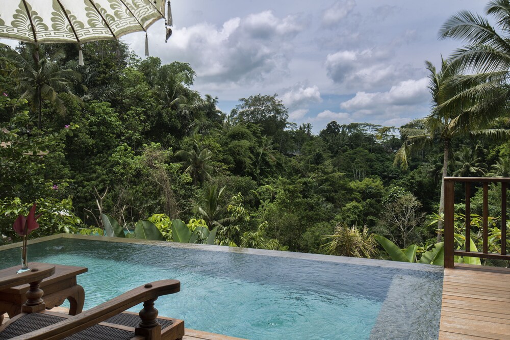 Infinity Pool