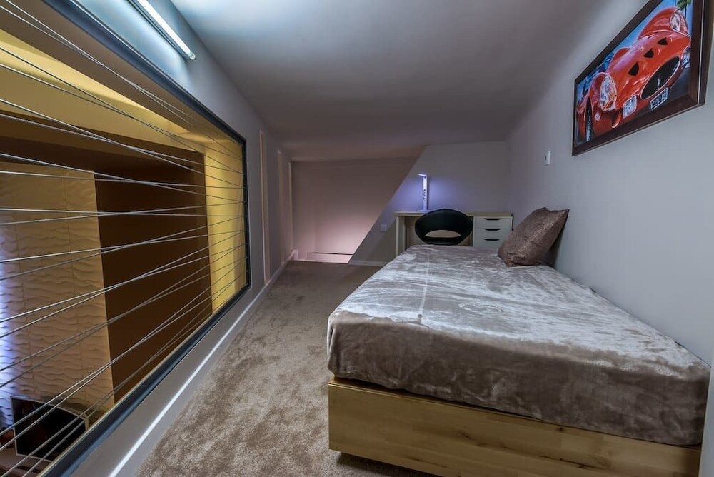 Zimmer (Design-Apartment, 2 Schlafzimmer (1061 Budapest, Hegedű utca 9.))