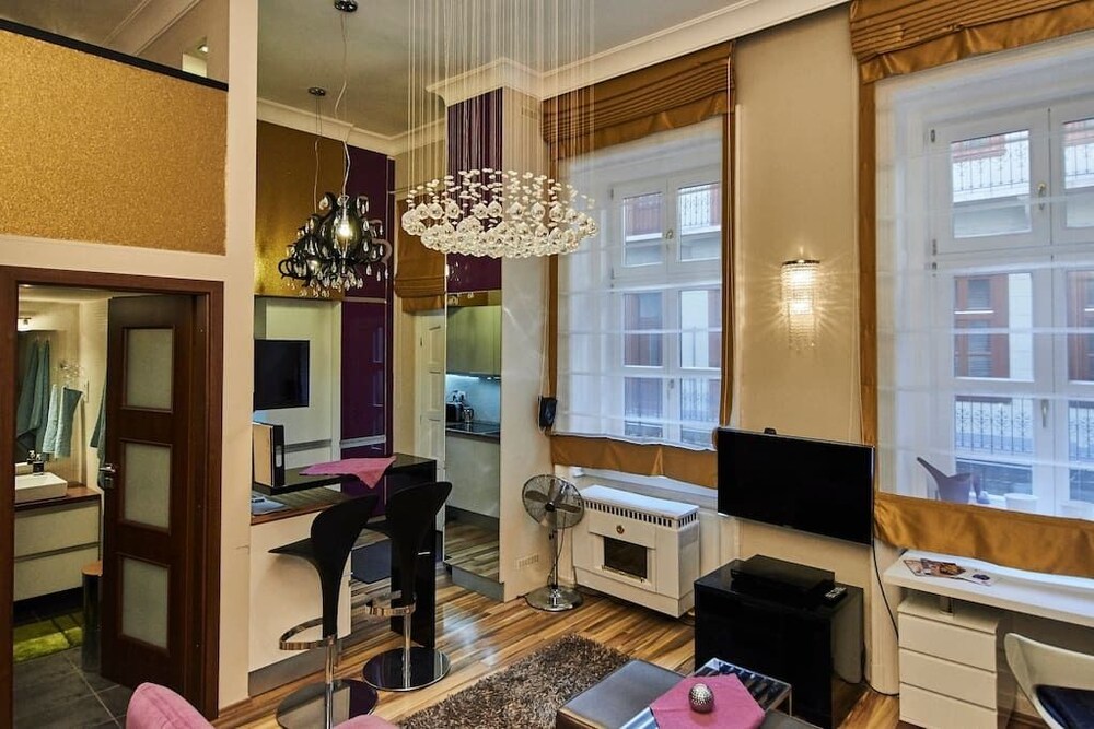 Wohnbereich (Design-Apartment, 1 Schlafzimmer (1066 Budapest, Ó utca 5.))