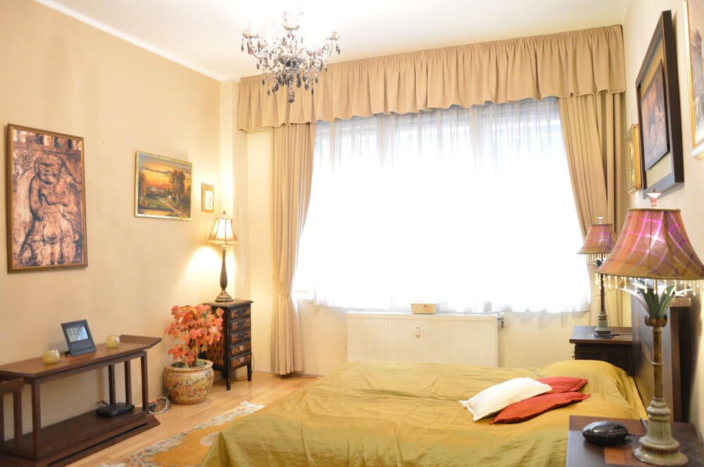 Zimmer (Design-Apartment, 2 Schlafzimmer (1065 Budapest,Bajcsy-Zsilinszky köz 1))