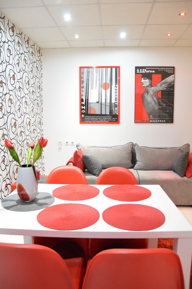 Wohnbereich (Design-Apartment, 1 Schlafzimmer (1061 Budapest, Jókai tér 8.))