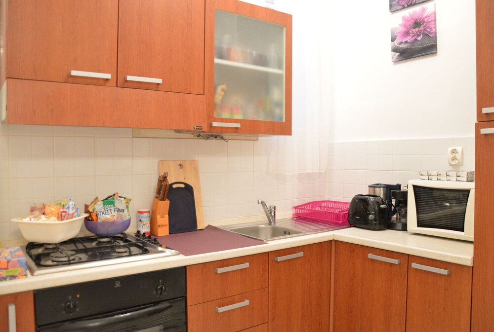 Kochnische im Zimmer (Design-Apartment, 2 Schlafzimmer (1066 Budapest, Dessewffy utca 5.))