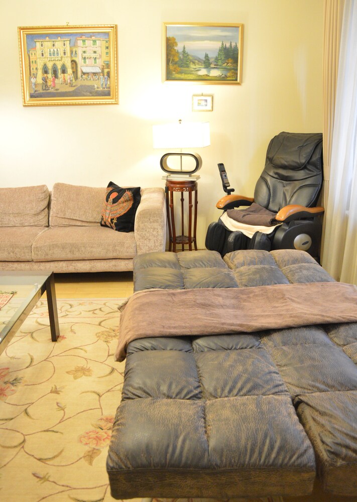 Wohnzimmer (Design-Apartment, 2 Schlafzimmer (1065 Budapest,Bajcsy-Zsilinszky köz 1))