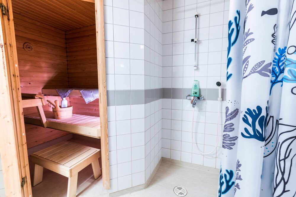 Huoneisto, 1 makuuhuone, Sauna - kylpyhuone