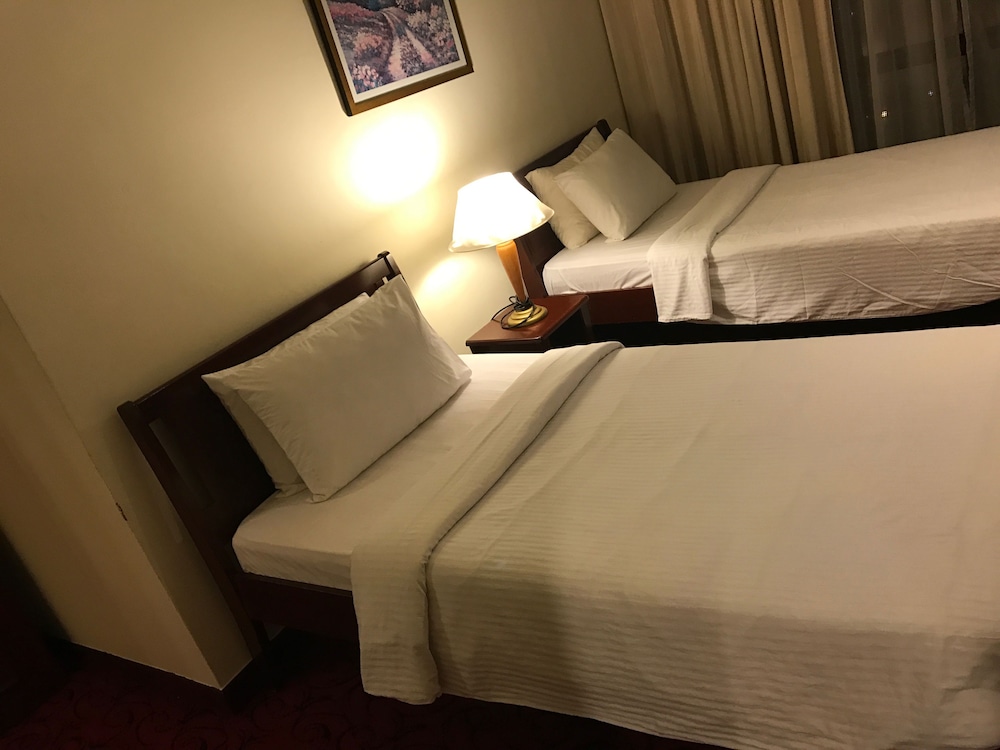 Deluxe Apartment, 2 Bedrooms - Guestroom