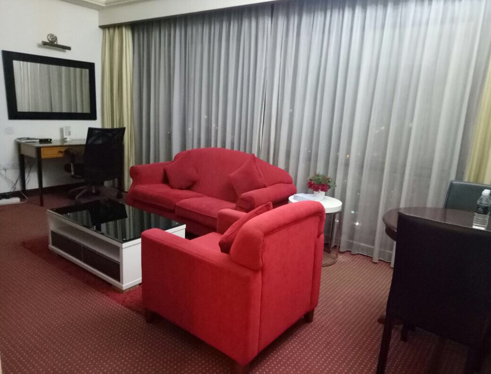 Premier Superior Suite - Living Area