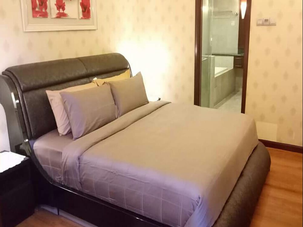 Premier Superior Suite - Guestroom