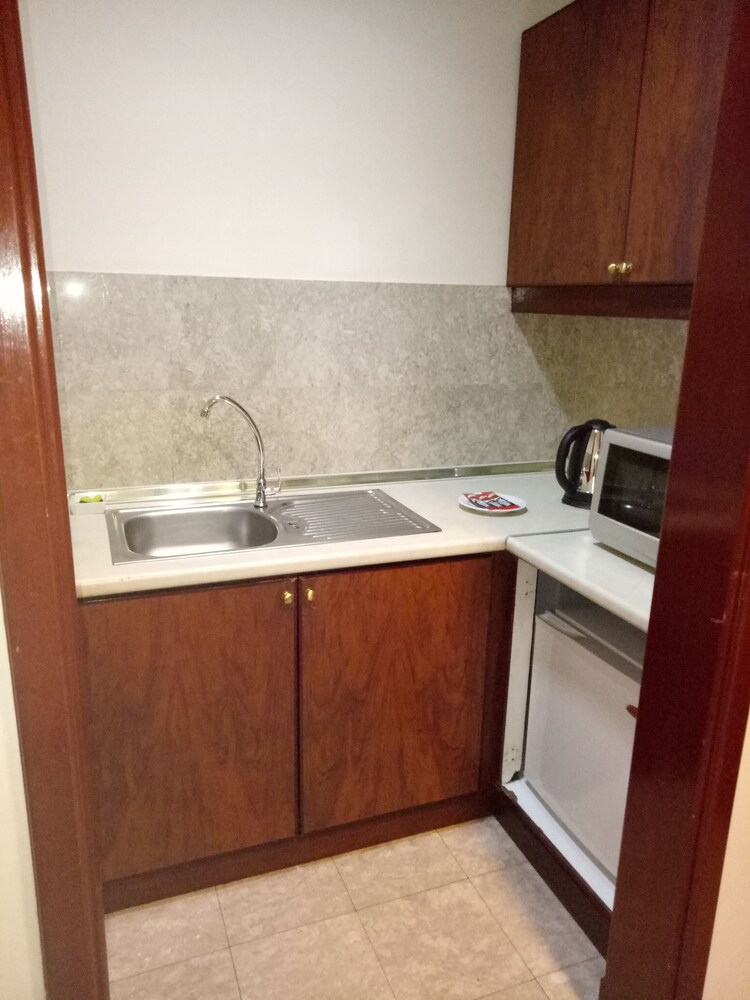 Premier Deluxe Suite - In-Room Kitchen