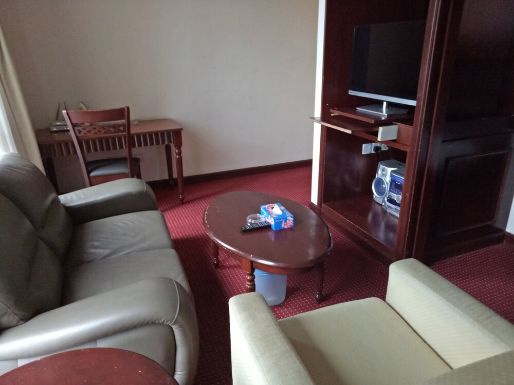 KLCC View Classic Suite - Living Area