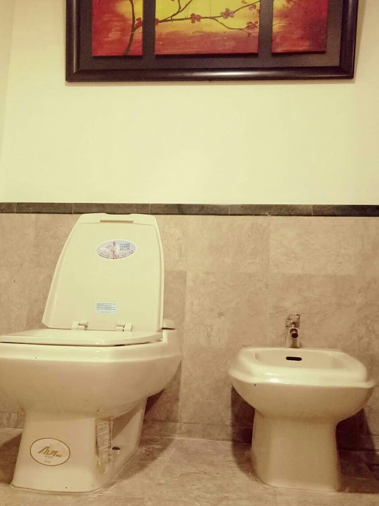 Premier Superior Suite - Bathroom