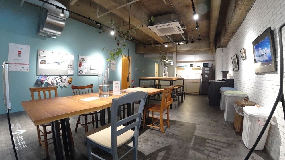室内のダイニング
