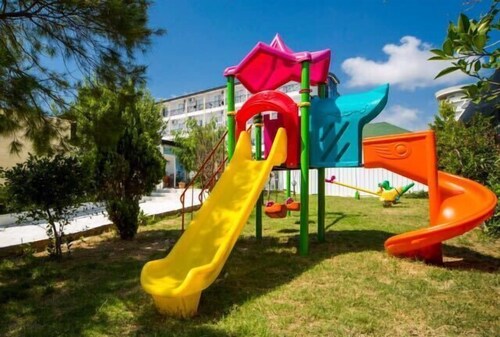 Childrens Play Area - Outdoor