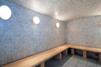Steam Room