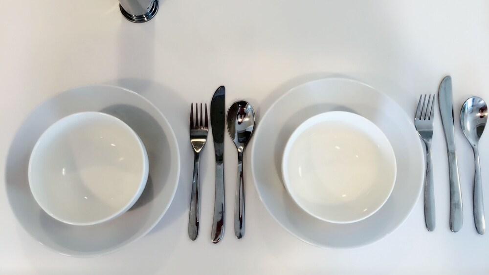 Room Service - Dining