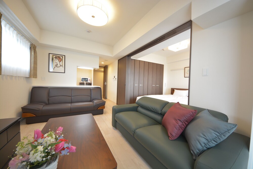 Grand View Executive Suite, Non Smoking - Living Area