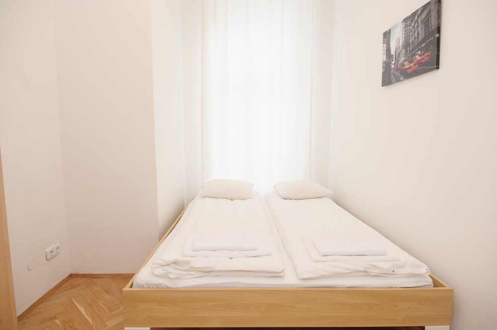 Apartment, 2 Bedrooms (+30€ Cleaning Fee) - Living Area