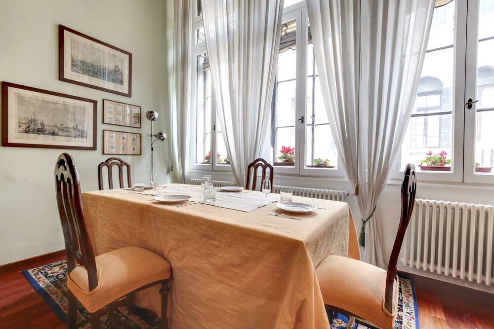 Apartment (ADDRESS: Calle del Dose 6109) - Guestroom