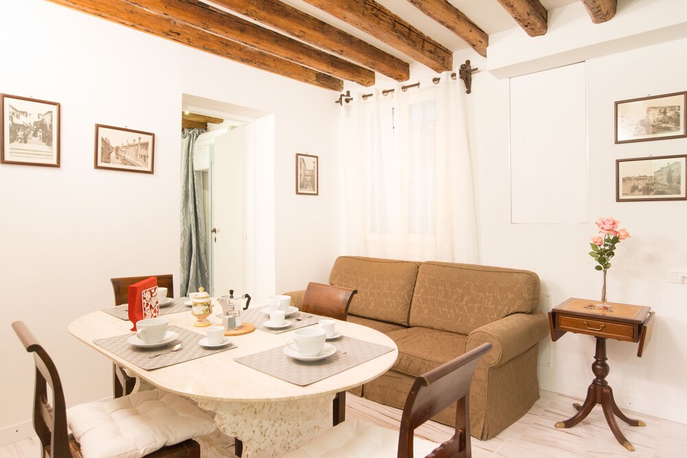 Apartment, 2 Bedrooms (ADDRESS: San Marco 2740) - Guestroom