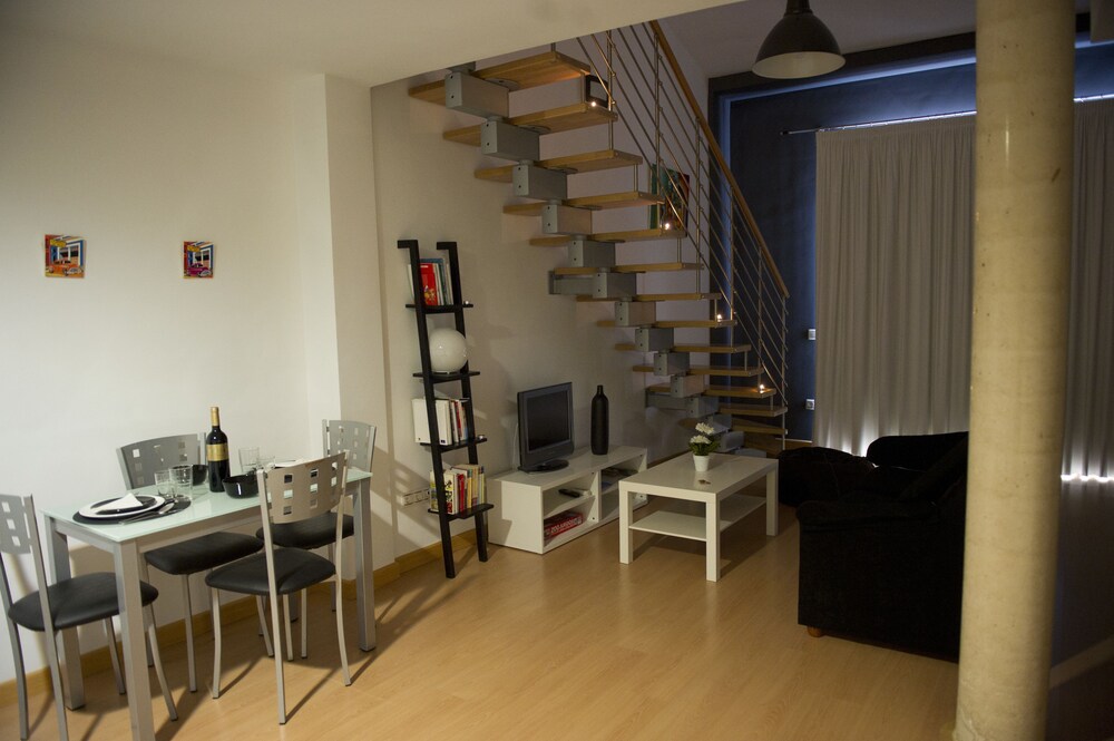 Superior Loft, 1 Bedroom - Living Room