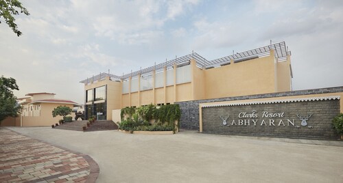Clarks Resort Abhyaran Ranthambore