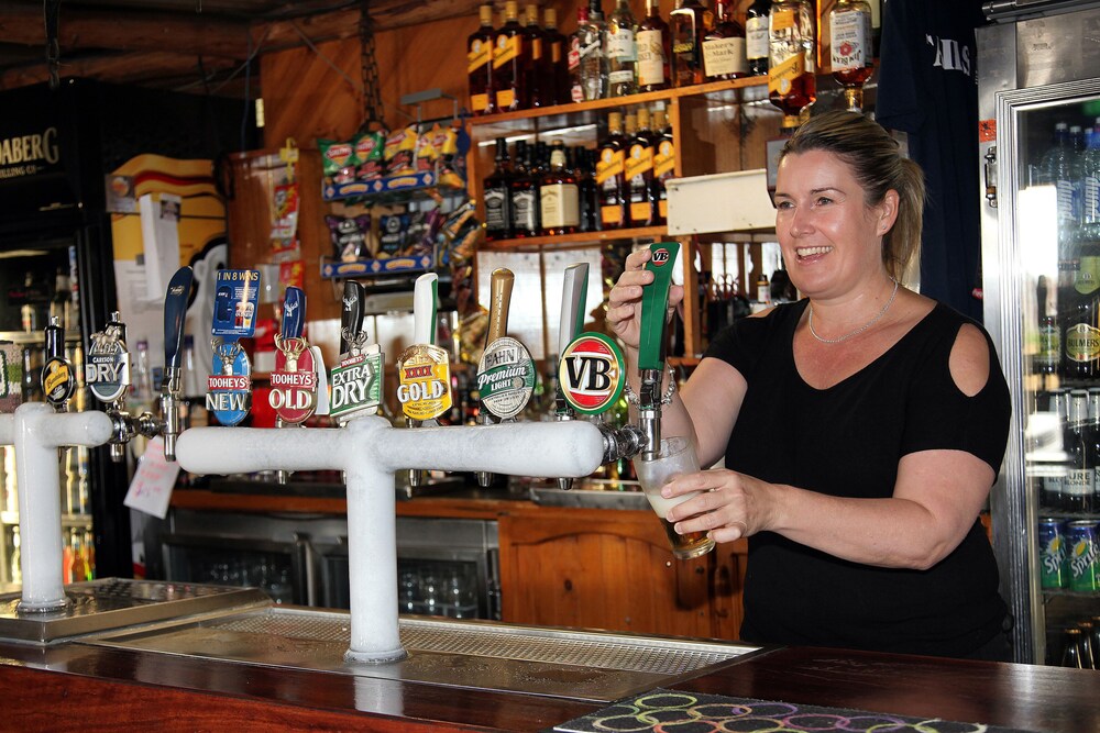 Hotel Bar