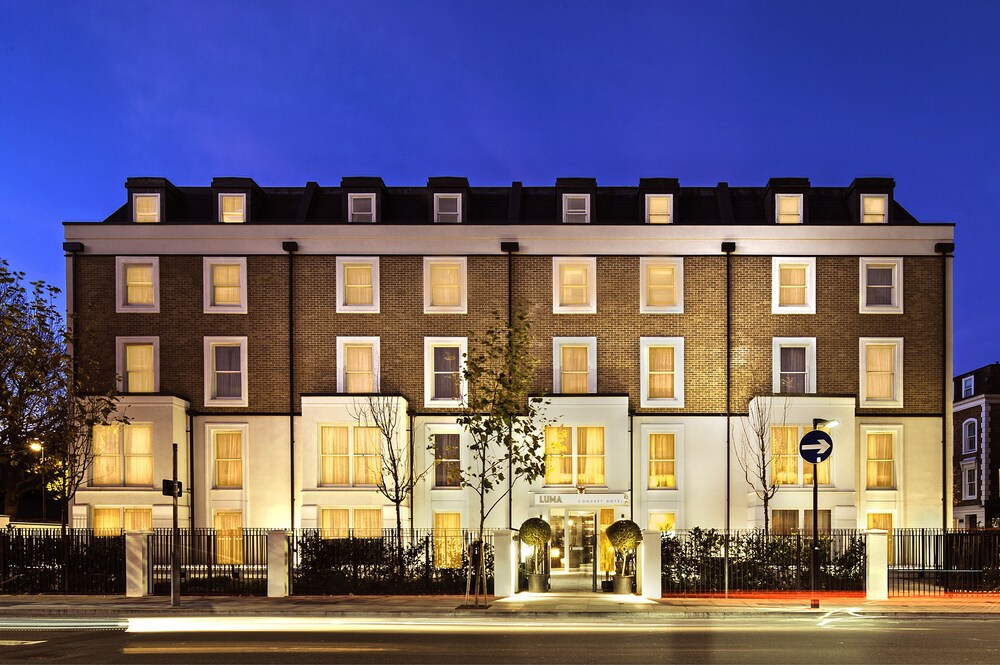 Hotel Front - Evening/Night