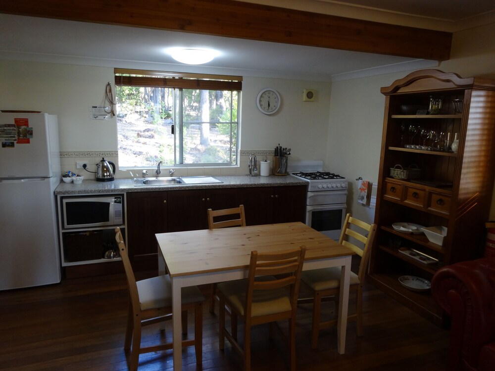 Cottage (Billabong) - In-Room Kitchenette