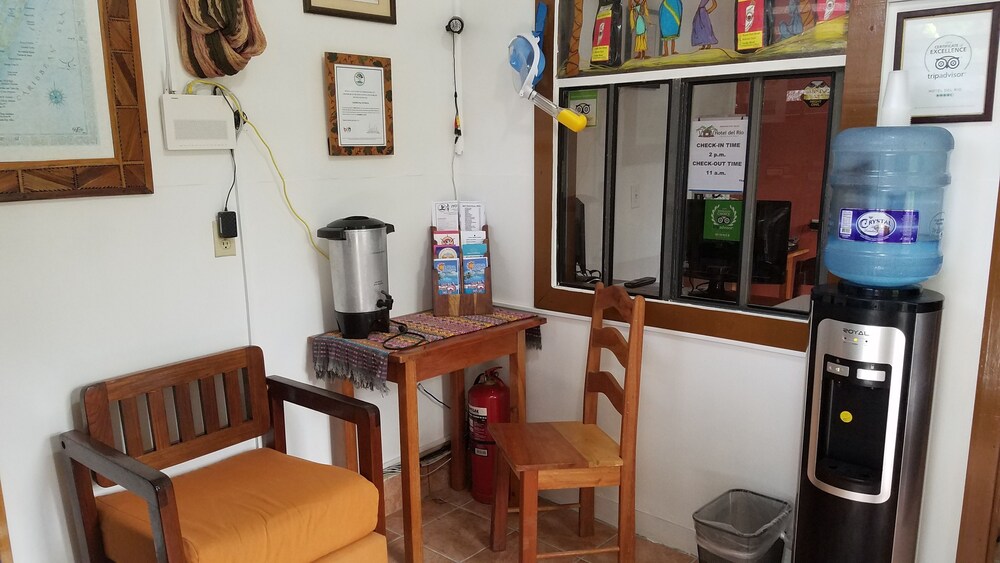 Concierge Desk