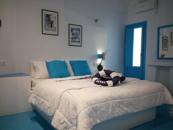 Perissa el mar rooms