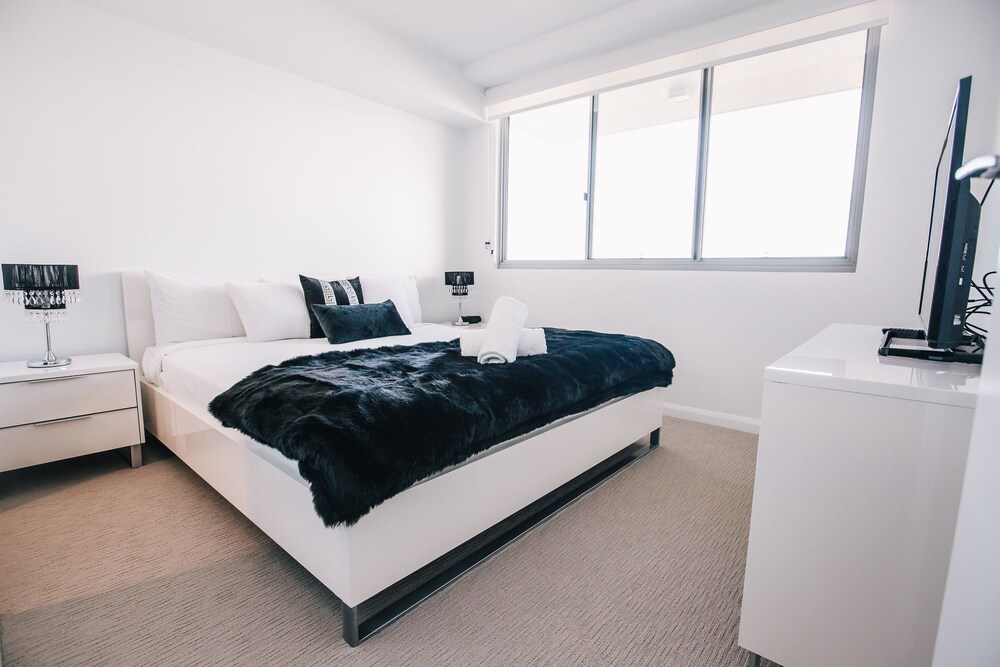 503 - 2 Bedroom Apartment - Guestroom