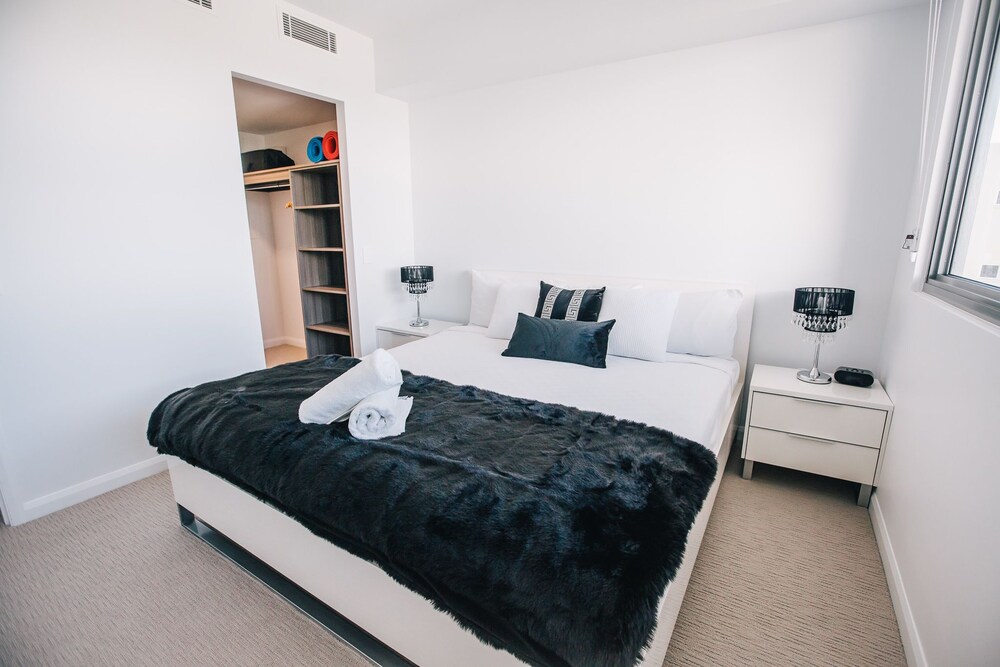 503 - 2 Bedroom Apartment - Guestroom