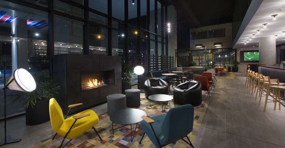 Hotel Lounge