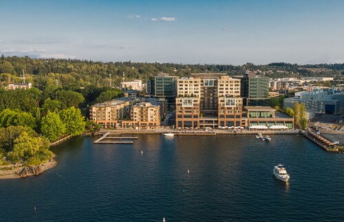 Hyatt Regency Lake Washington at Seattle’s Southport