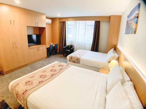 Goodview Hotel