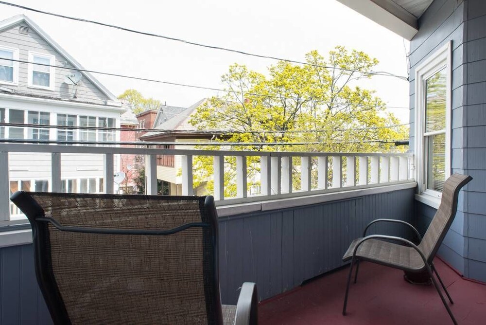 Second Floor 3-4 Bedrooms Apartment - Balcony