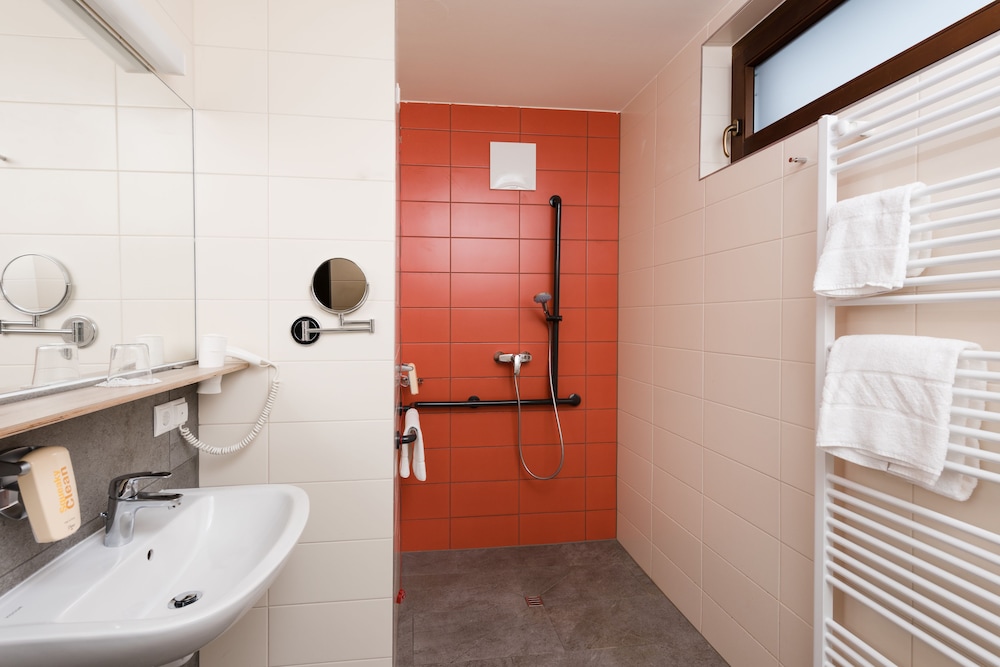 Badezimmerausstattung