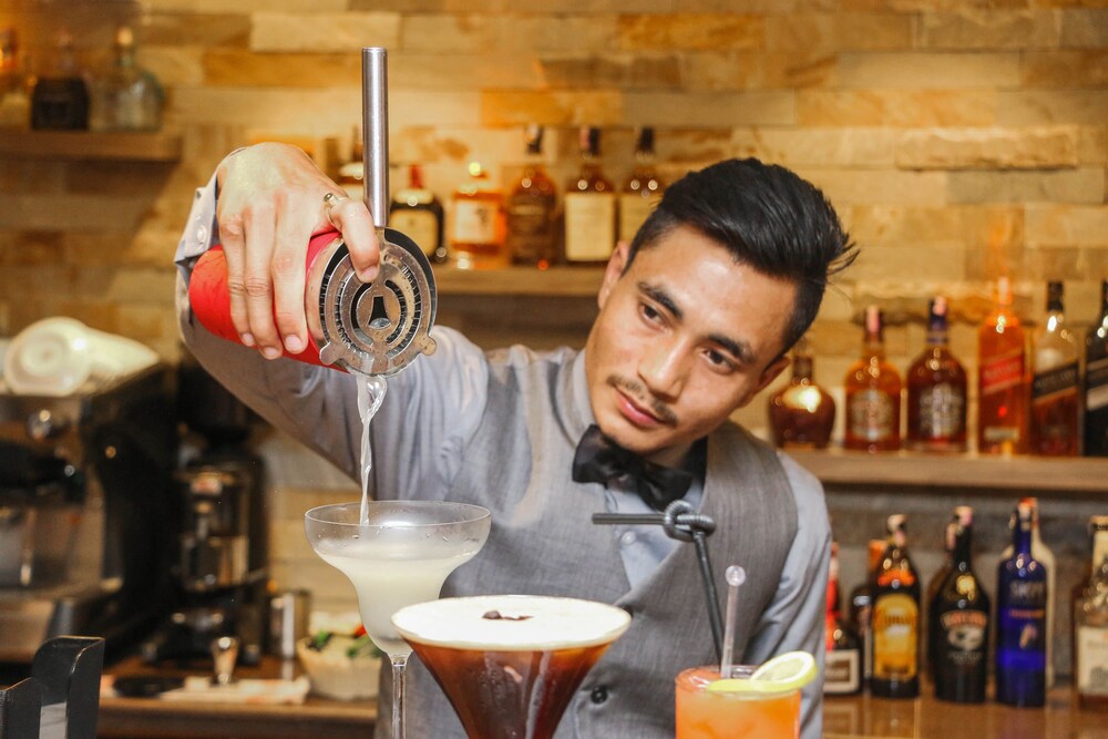 Hotel Bar