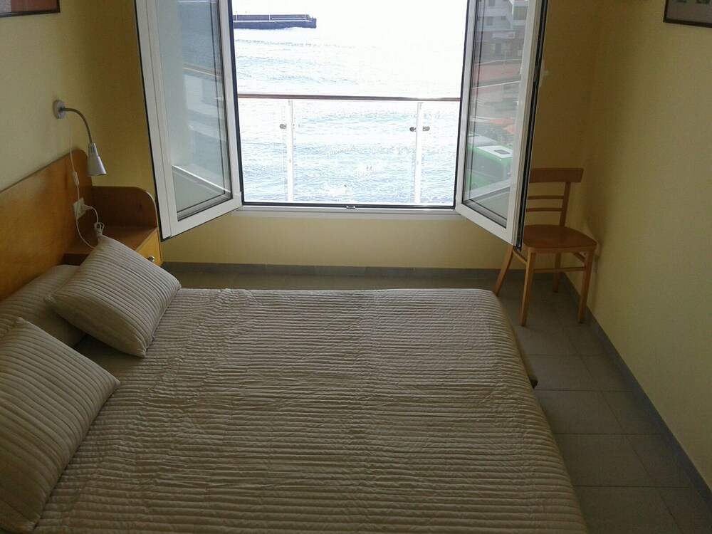 Chambre (Appartement, 2 chambres, balcon, vue mer (Apartamento 6))