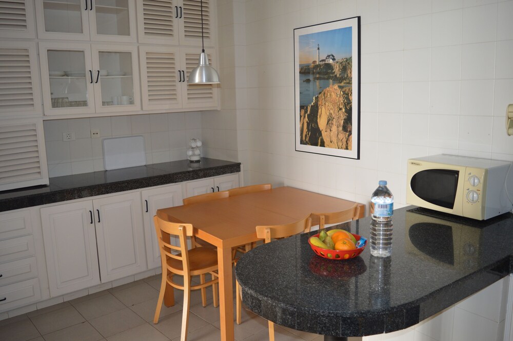 Kitchenette dans la chambre (Appartement, 2 chambres, balcon, vue mer (Apartamento 6))