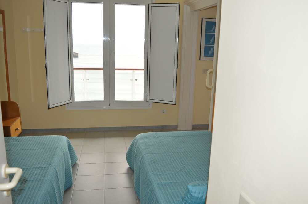 Chambre (Appartement, 2 chambres, balcon, vue mer (Apartamento 6))