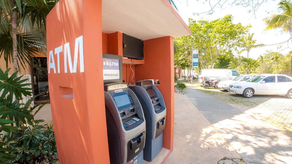 ATM/Banking On site