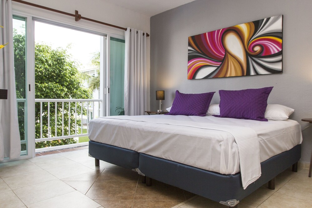 Basic Apartment, 2 Bedrooms, Pool View - Featured Image
