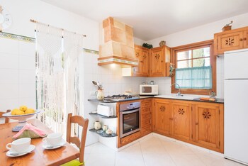 In-Room Kitchen