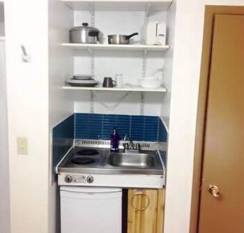 Basic Studio, 1 Double Bed - In-Room Kitchenette