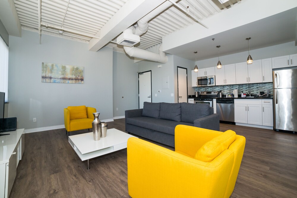 Studio - Guestroom