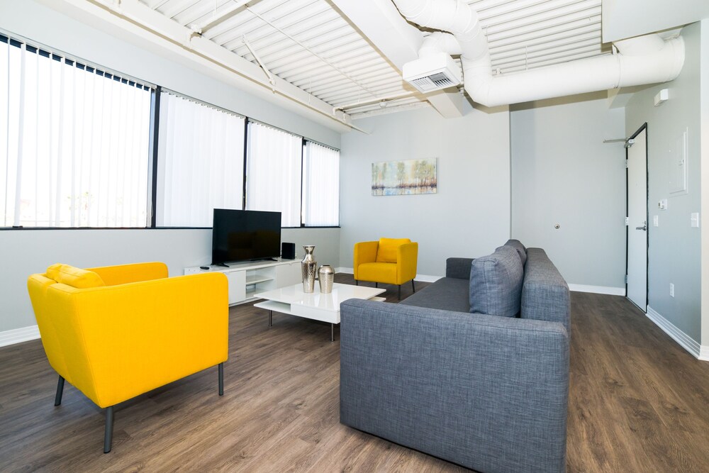 Junior Penthouse - Guestroom