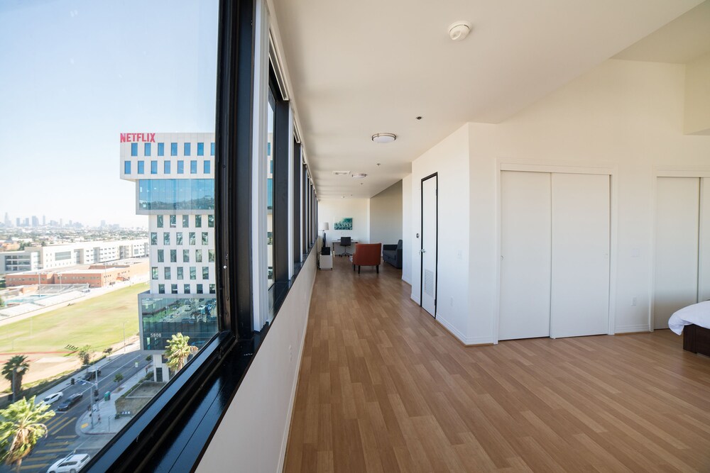 Panoramic Suite, City View - Guestroom