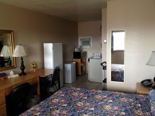 Grassland Motel
